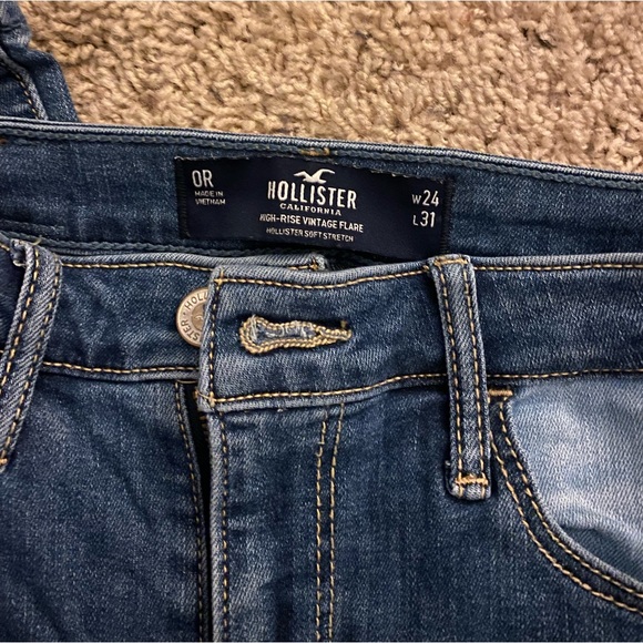 Hollister Flare Jeans - Picture 3 of 4